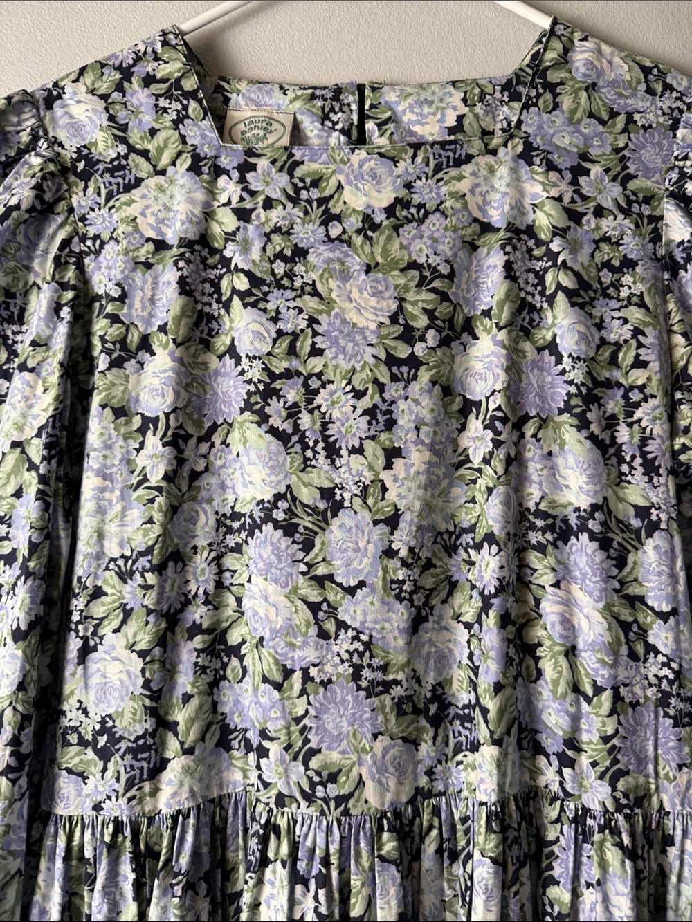 Vintage 80s Laura Ashley Lavender and Green Floral Long-Sleeve Maxi Dress - Picture 4 of 10